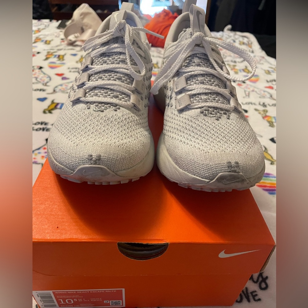 Women Nike shoes